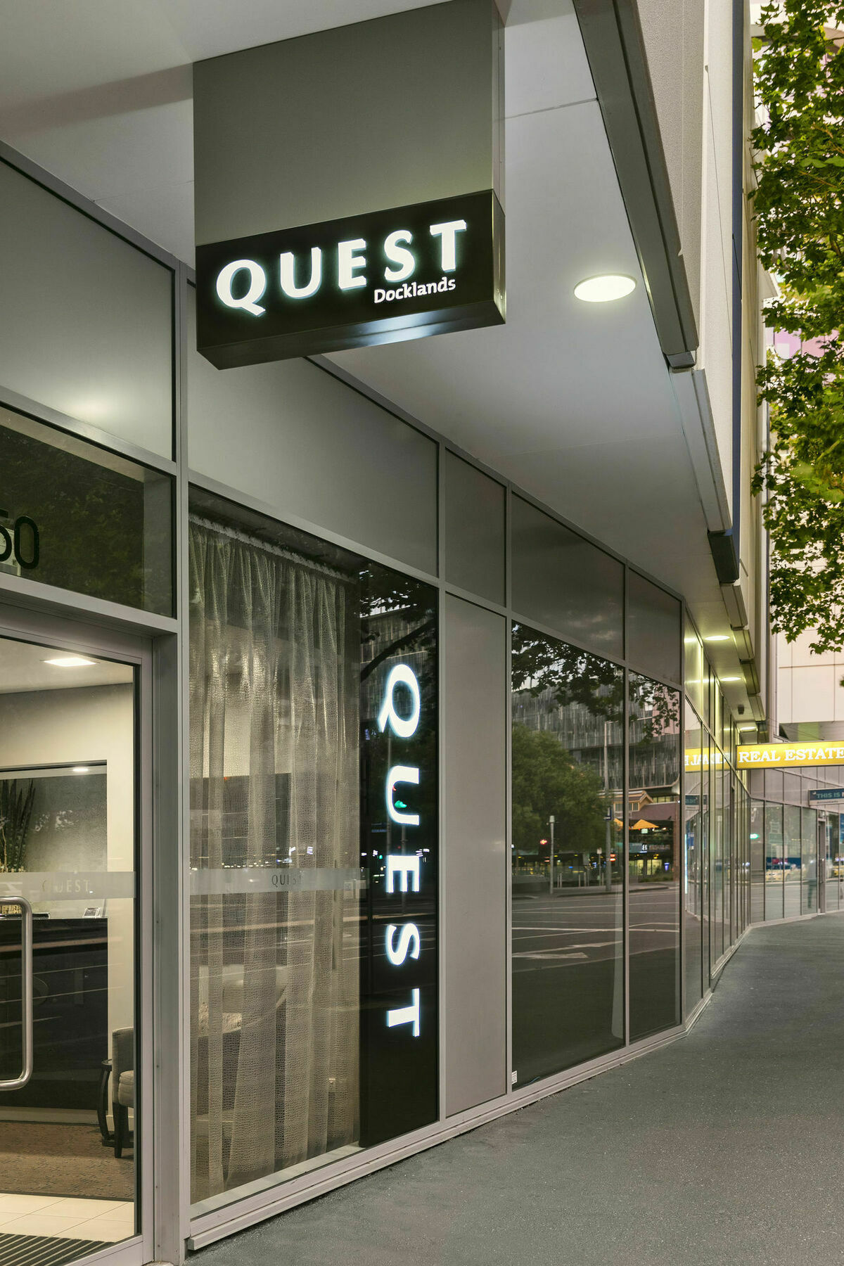 Quest Docklands Aparthotel Melbourne Eksteriør bilde